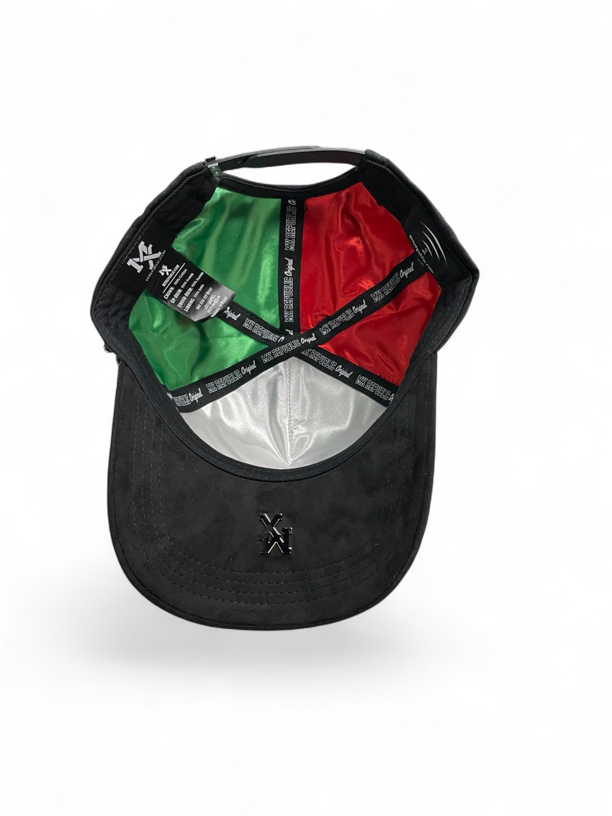 Gorra negra Botas El Pistolero PYP con interior forrado en paneles verde, blanco y rojo y emblema MX en la visera